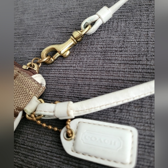 Coach Signature Canvas Wristlet - C Logo - Gently Used - Tan and White - Picture 10 of 10